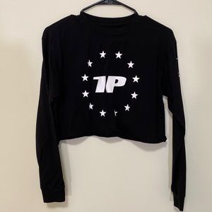 1st Phorm Long Sleeve Crop